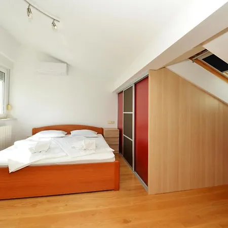 Barbora Ζαντάρ